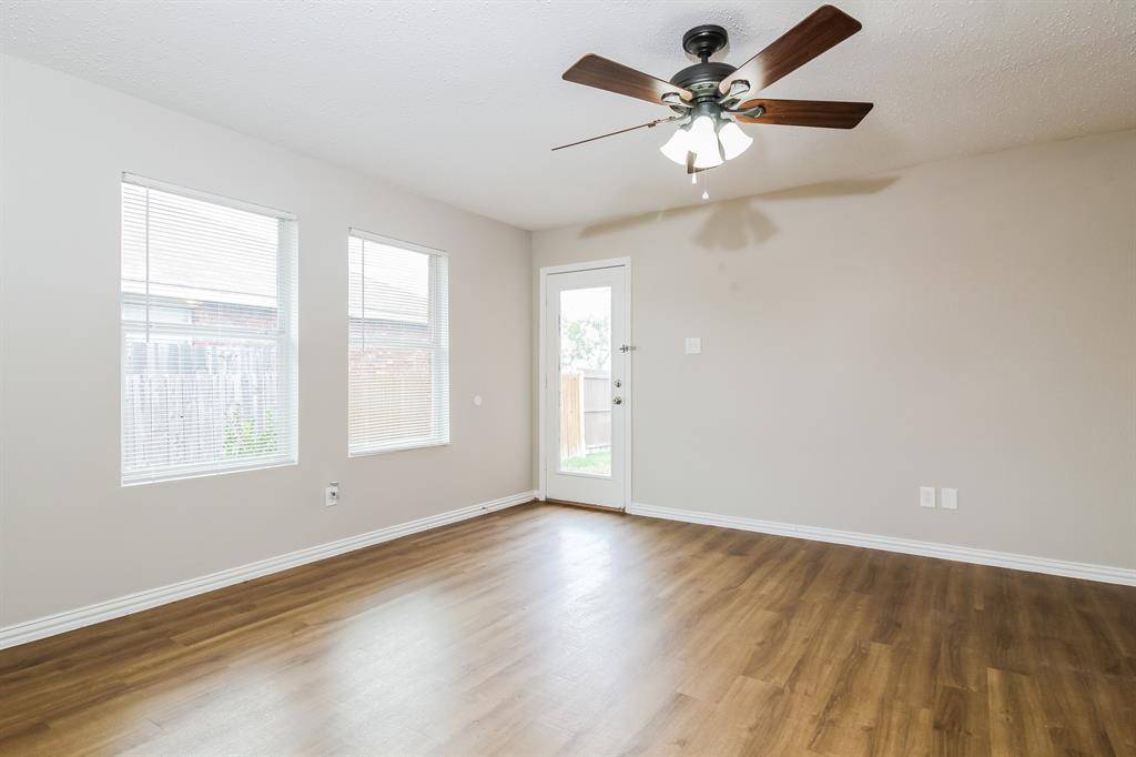 Sanger, TX 76266,318 Deer Run Drive
