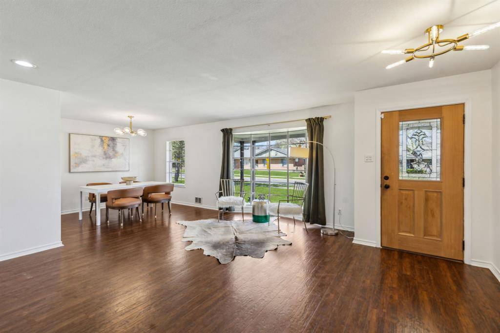 Dallas, TX 75240,13766 Rolling Hills Lane