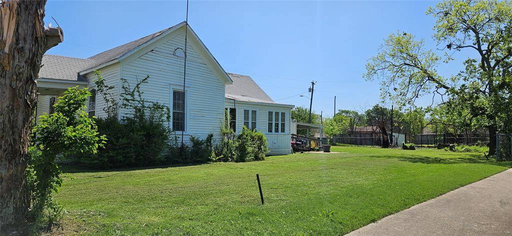 Sherman, TX 75090,1024 E Pecan Street