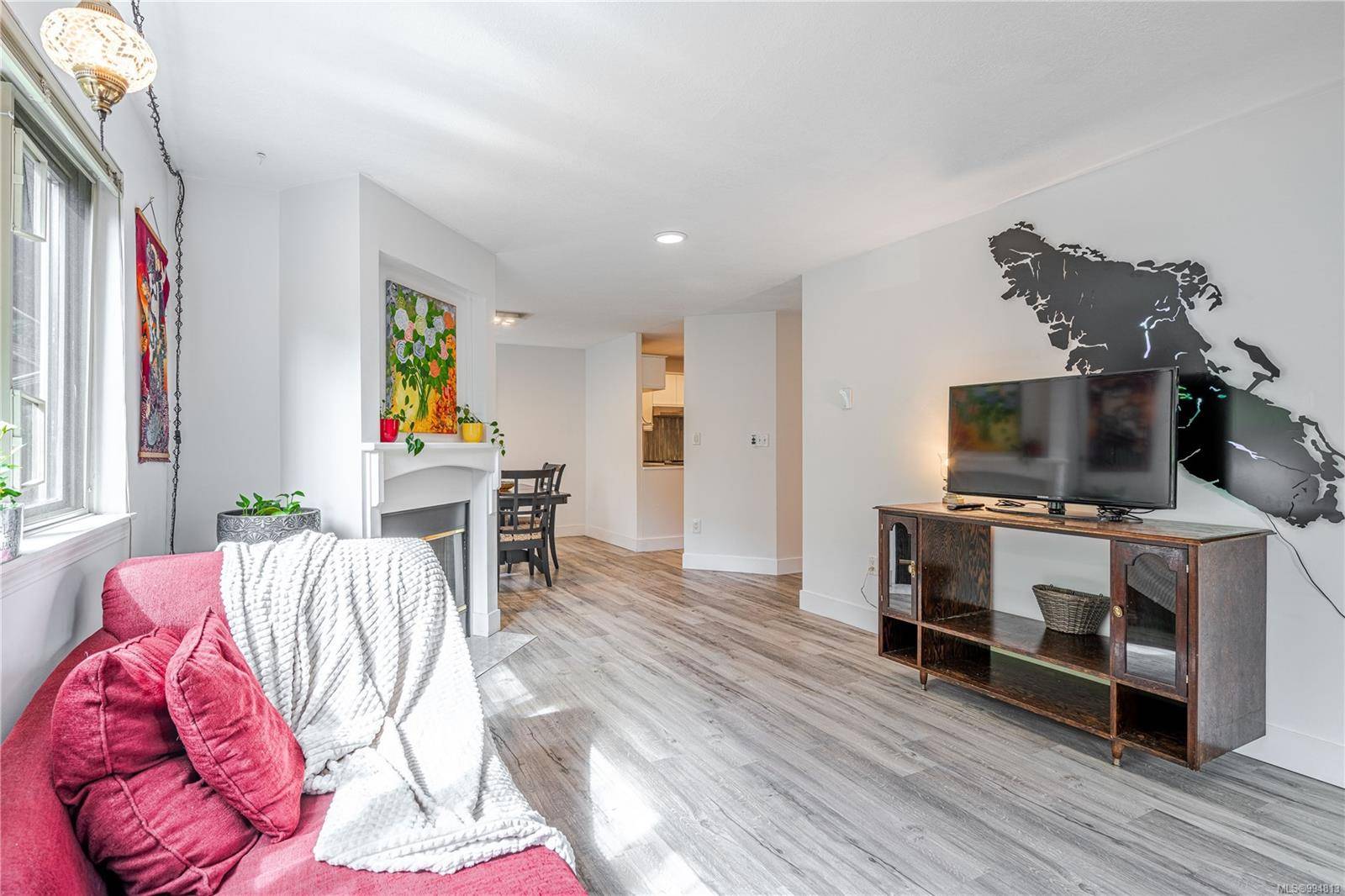 Victoria, BC V8S 3S2,1436 Harrison St #101