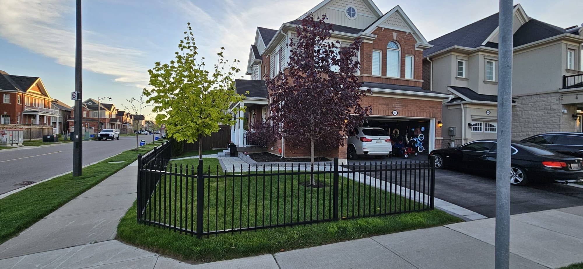 Milton, ON L9E 0B7,1437 Farmstead DR