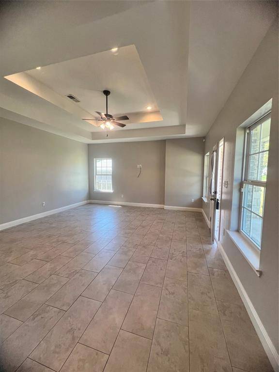 Mount Pleasant, TX 75455,1206 E 1st Street