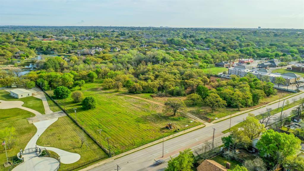 Dalworthington Gardens, TX 76016,5 Elkhorn Drive
