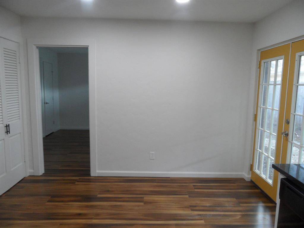Dallas, TX 75231,7033 Kingsbury Drive