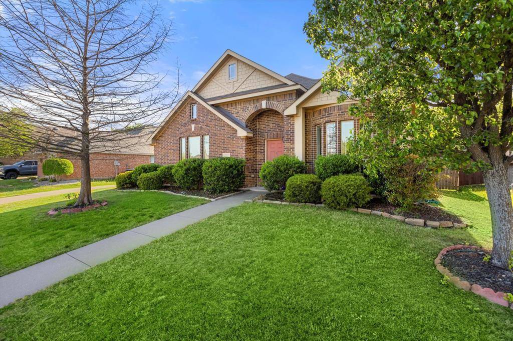 Midlothian, TX 76065,945 Willow Crest Drive