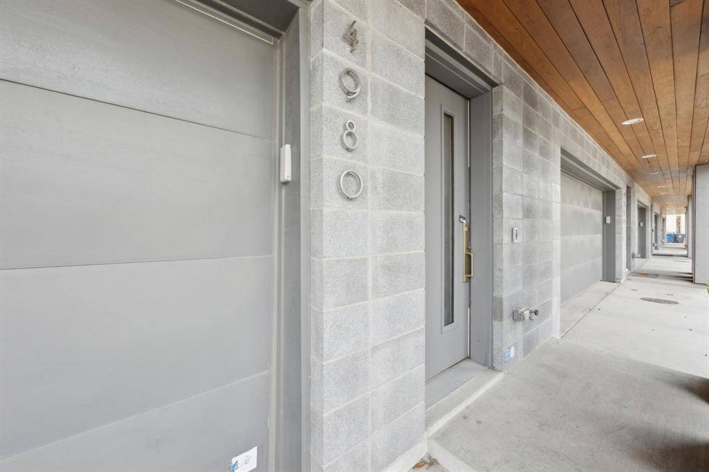 Dallas, TX 75206,4980 Fuqua Street