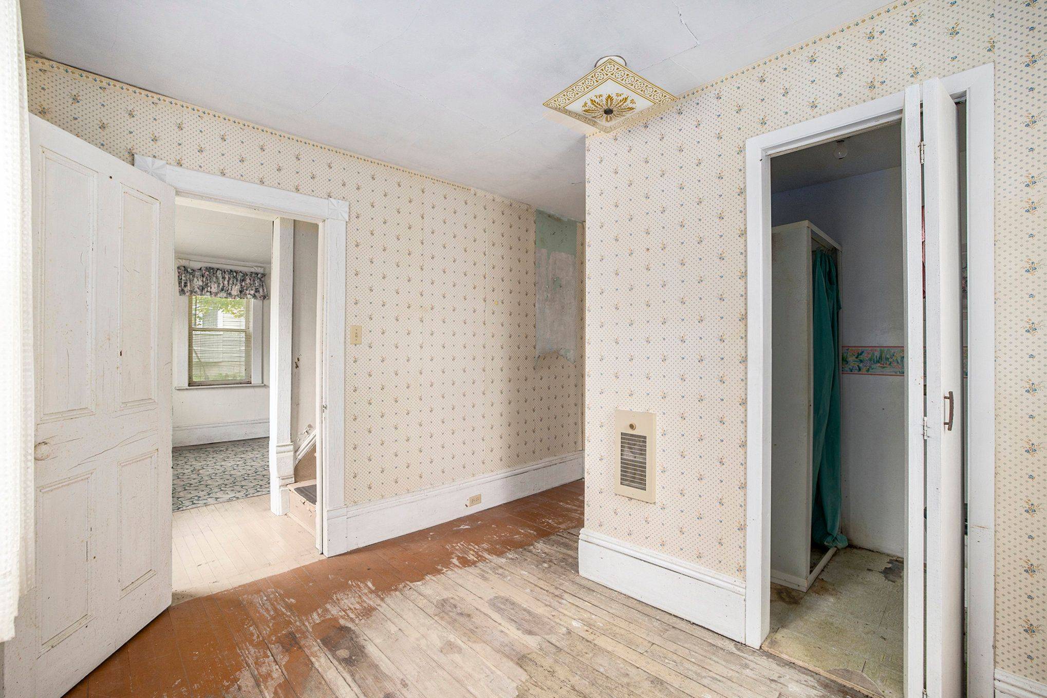 Lanark Highlands, ON K0G 1K0,2297 SOUTH LAVANT RD