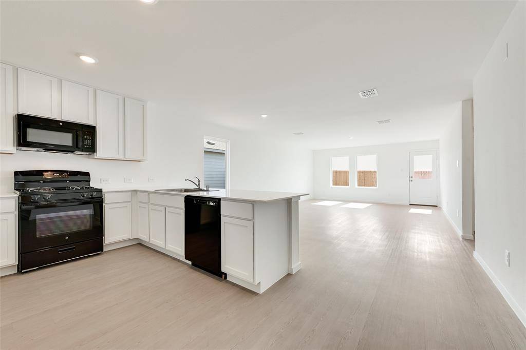 Fort Worth, TX 76108,2253 Crested Saguaro Drive