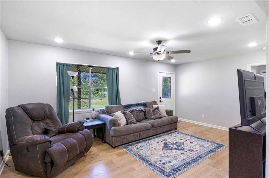 Tyler, TX 75708,10638 County Road 384