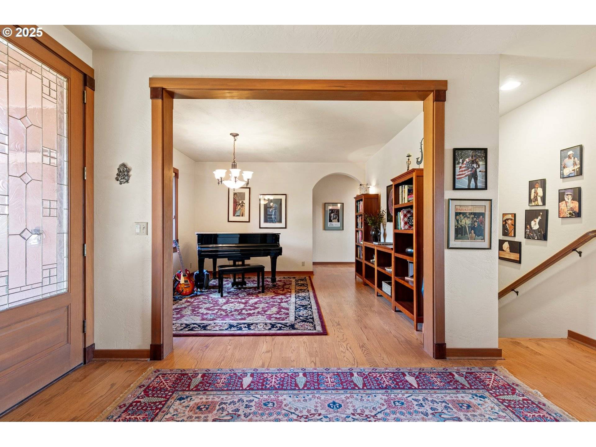 Eugene, OR 97405,2621 RIDGEMONT DR