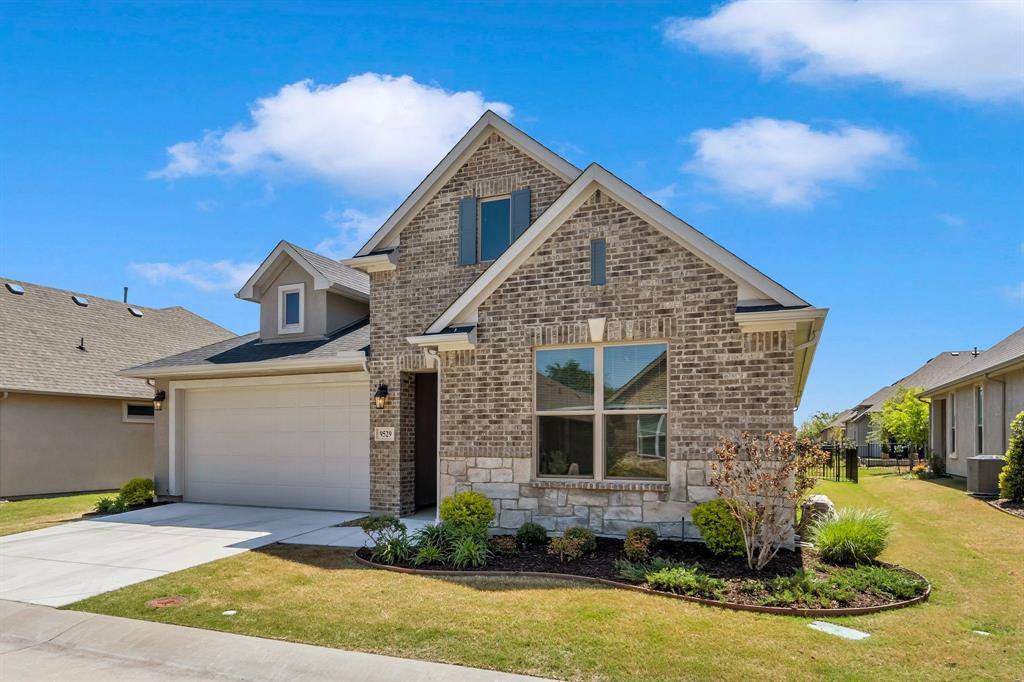 Denton, TX 76207,9529 Windwood Lane