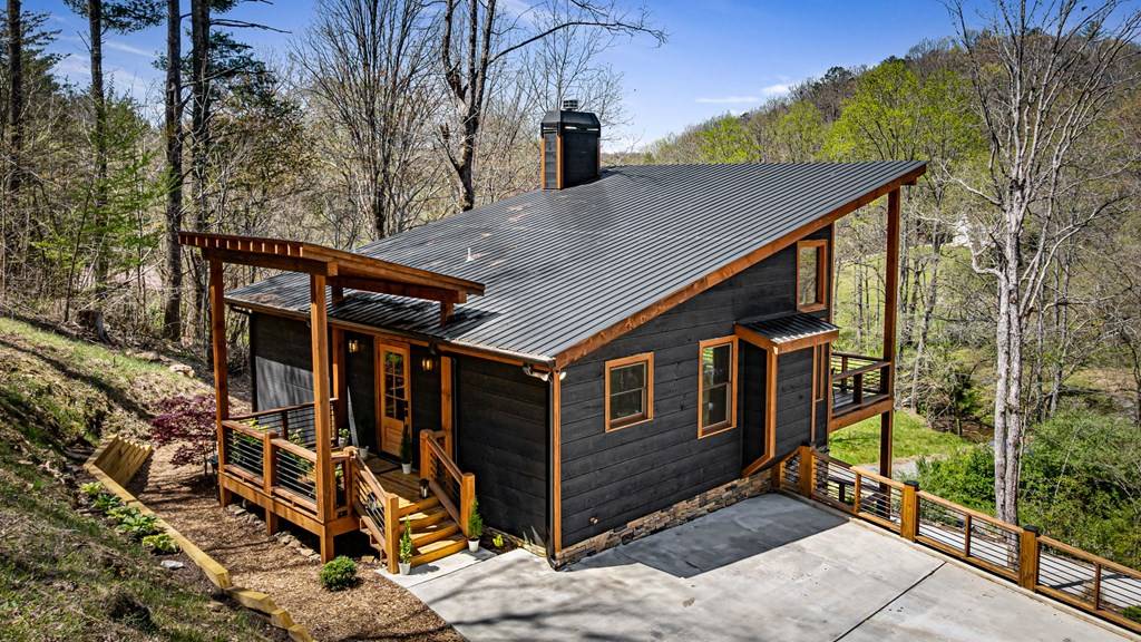 Morganton, GA 30560,529 Hidden Valley Drive