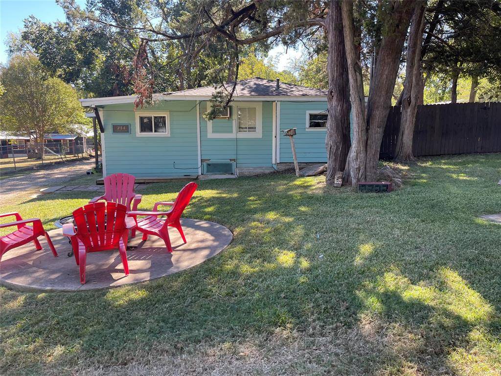 Pottsboro, TX 75076,214 Louisiana Avenue