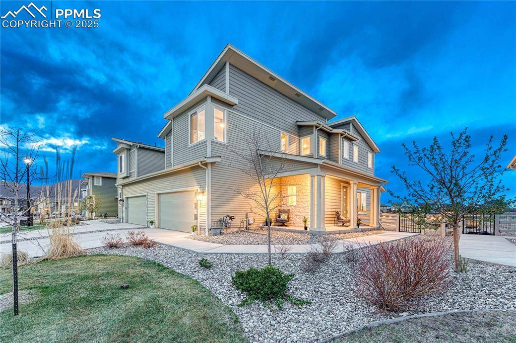 Monument, CO 80132,1734 Peak Prairie LN