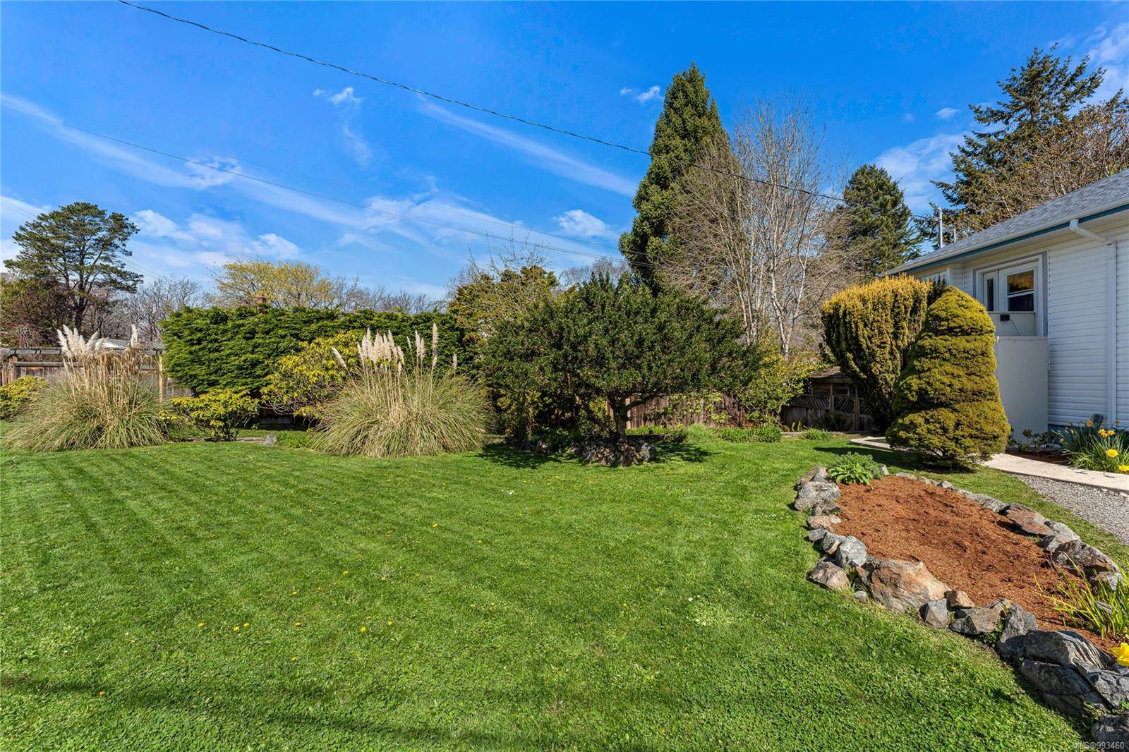 Victoria, BC V8S 1L9,1456 Thurlow Rd
