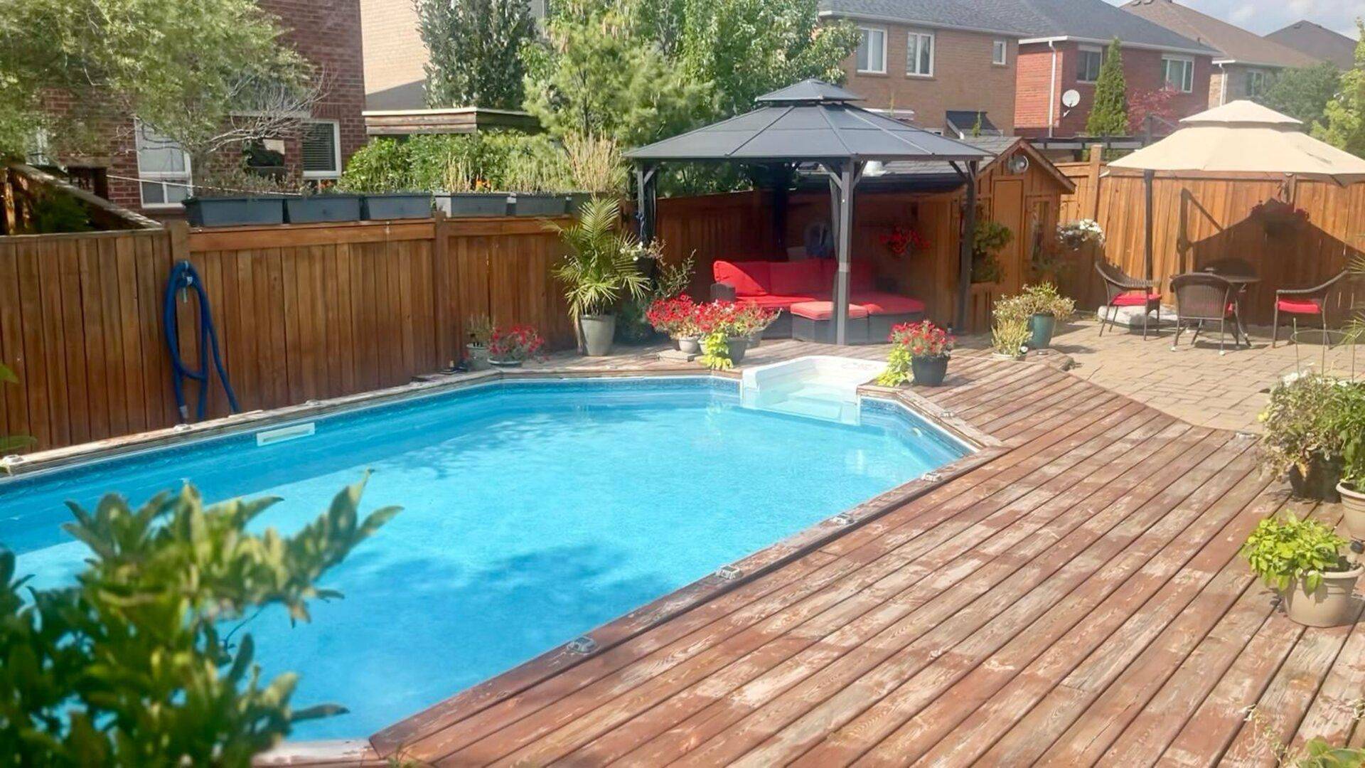Milton, ON L9T 6X1,1171 Mcmullen CRES