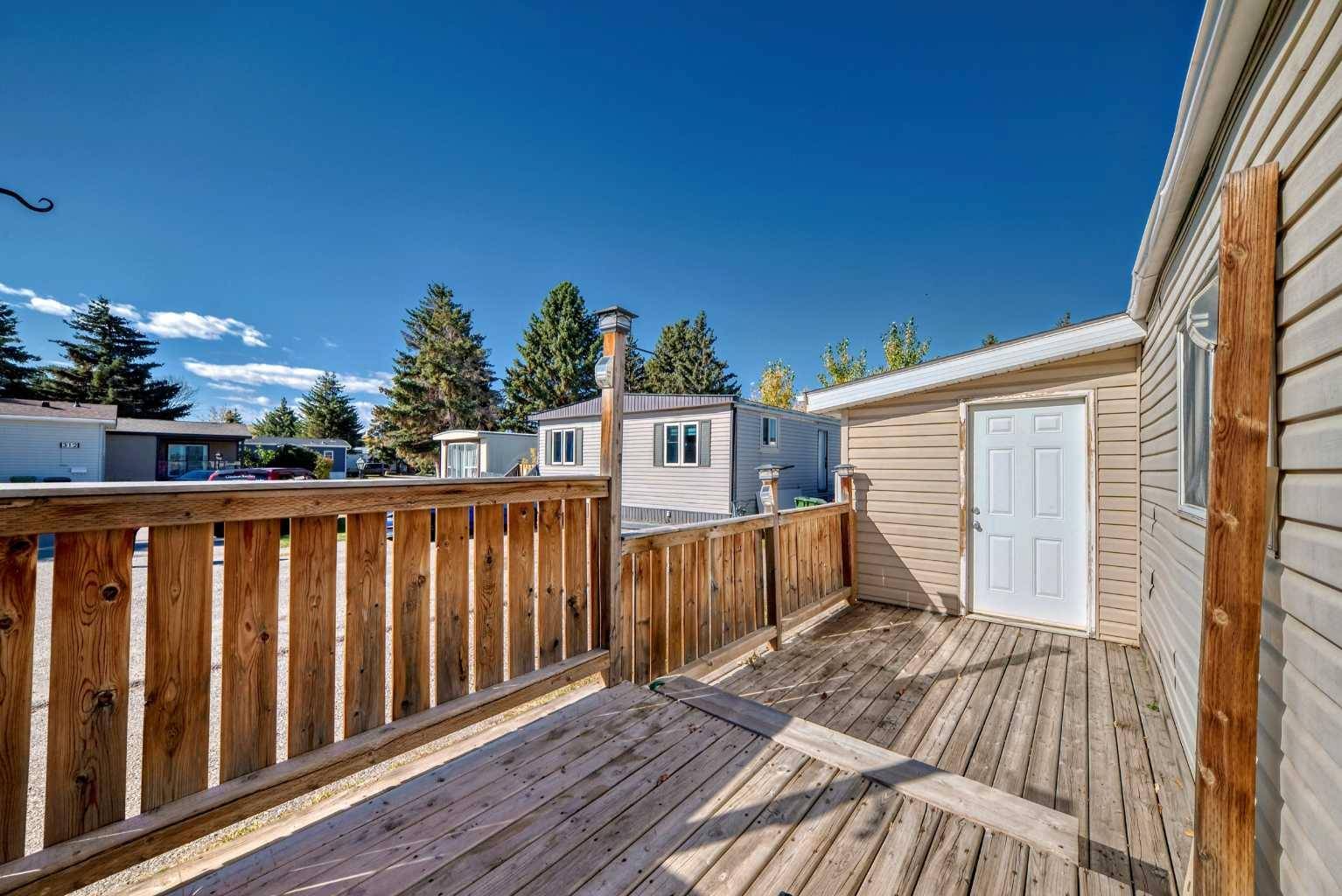 Calgary, AB T3B 5P1,3223 83 ST NW #406