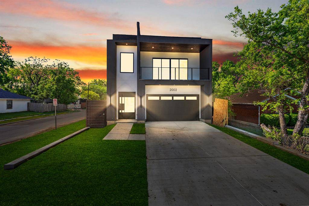 Dallas, TX 75212,2002 Angelina Drive