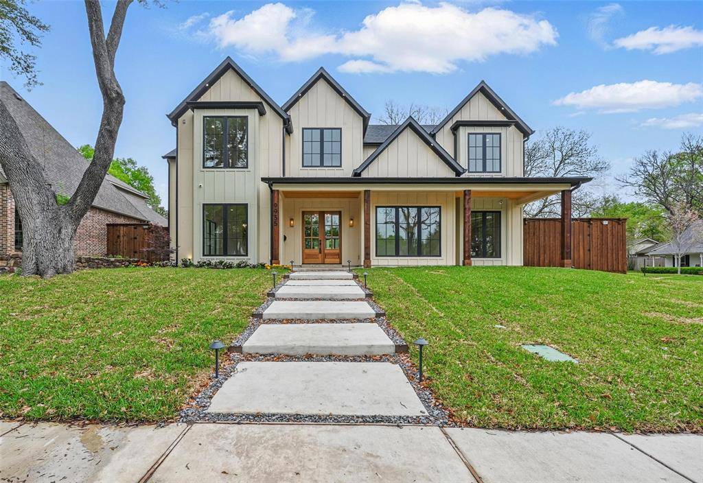 Dallas, TX 75238,9935 Windlake Circle
