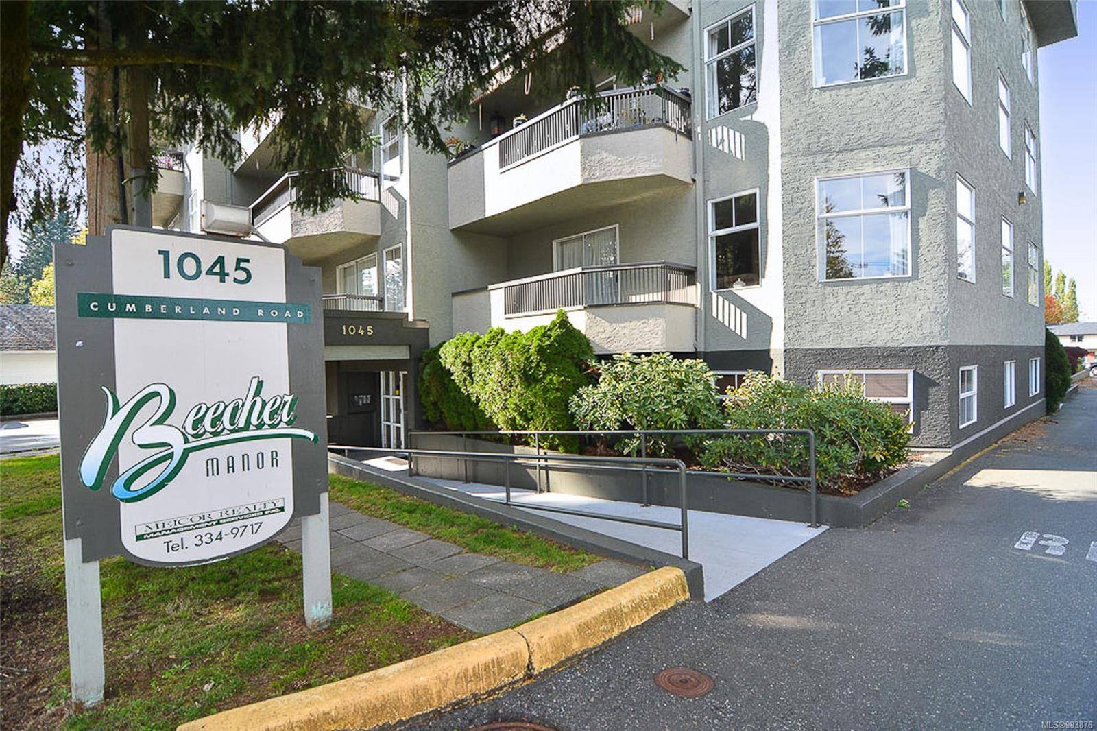 Courtenay, BC V9N 2E7,1045 Cumberland Rd #310