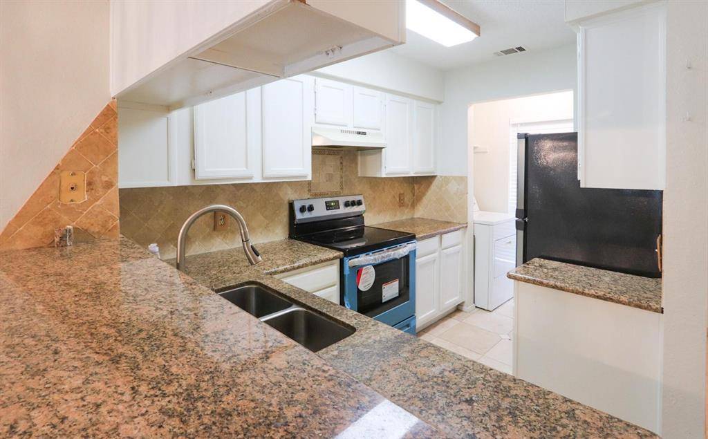 Plano, TX 75074,2400 Jupiter Road #H3