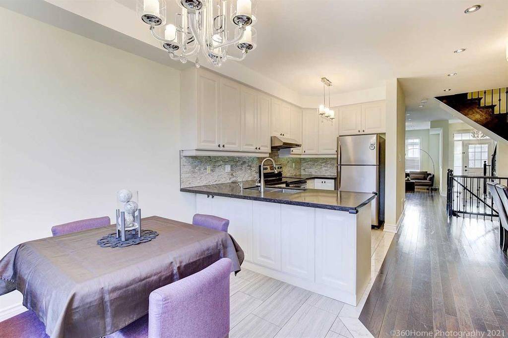 Markham, ON L6E 0G8,67 Omega ST