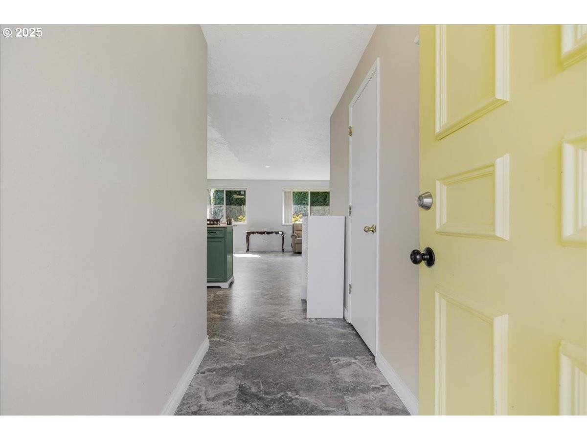 Salem, OR 97317,4666 HORSESHOE CT SE