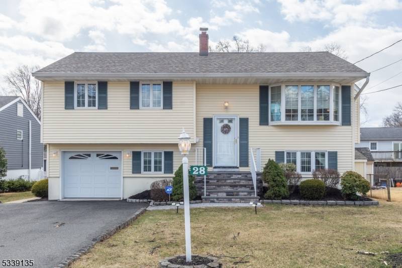 Parsippany-troy Hills Twp., NJ 07054,28 Chrome Ct