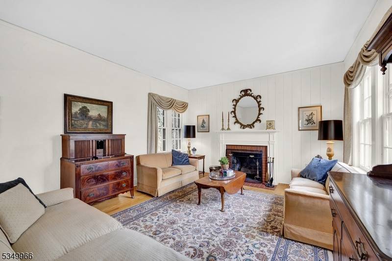 Parsippany-troy Hills Twp., NJ 07005,21 Lakeside Dr