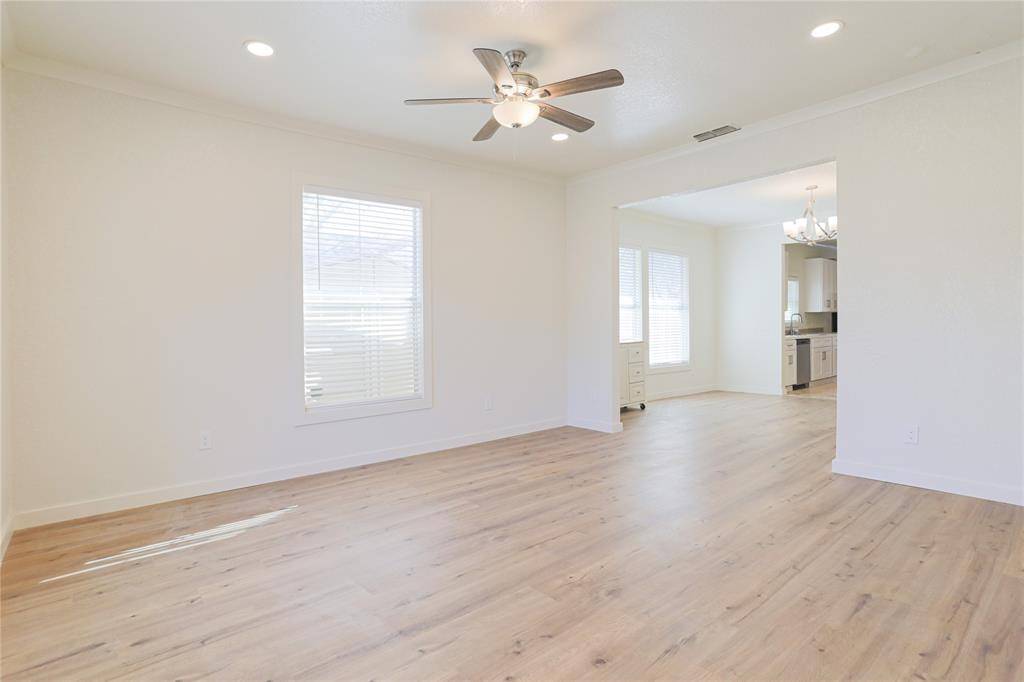 Dallas, TX 75214,5528 Junius Street