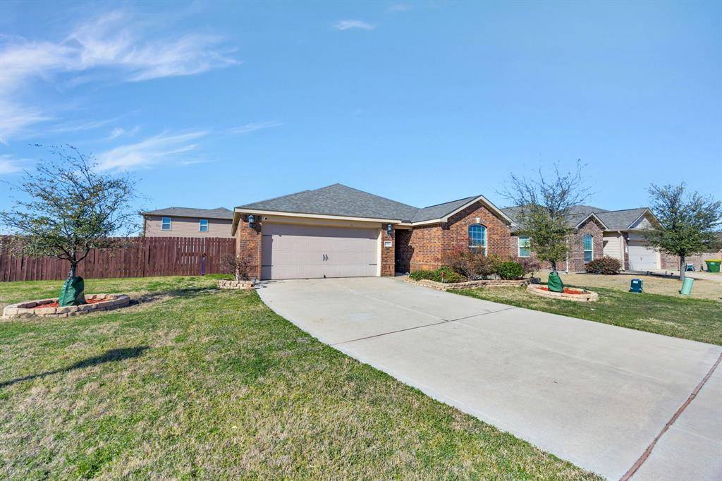 Venus, TX 76084,100 Houston Place