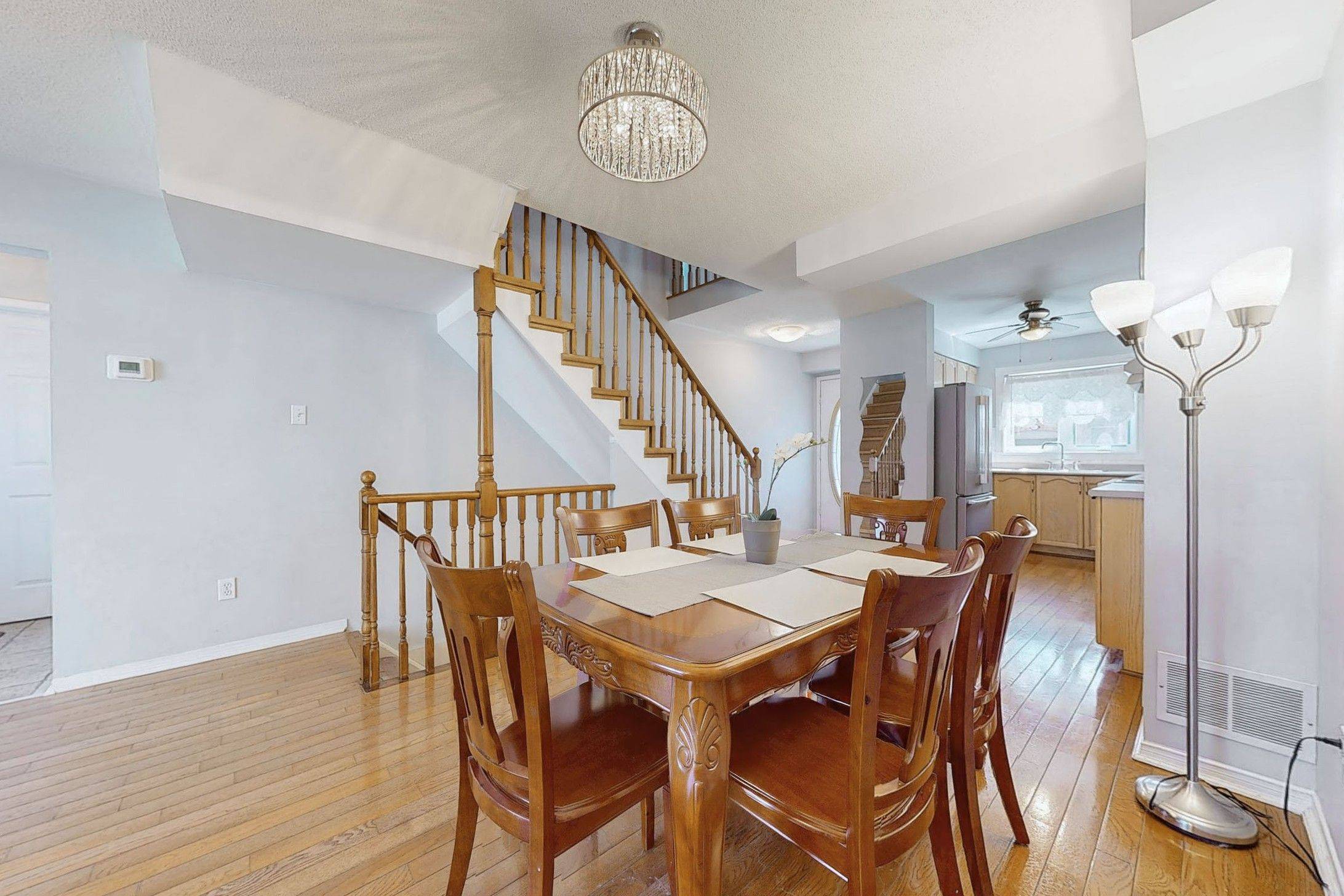 Mississauga, ON L5M 5X1,5865 Dalebrook CRES #47B