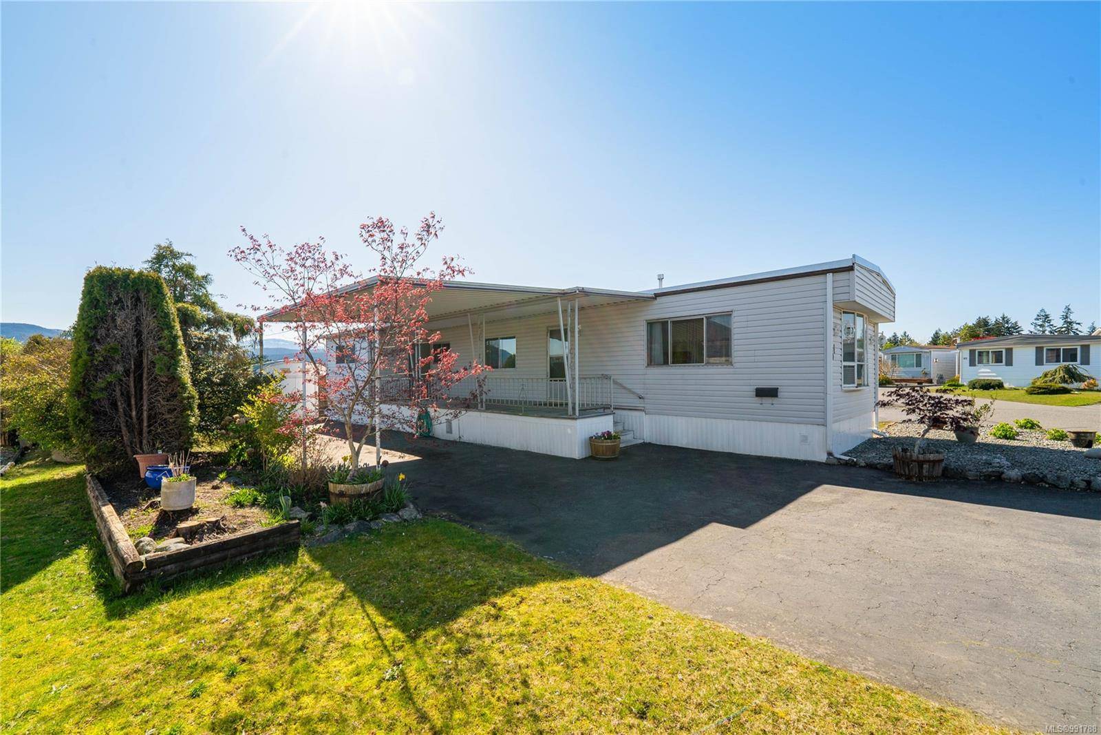 Nanaimo, BC V9T 6P9,6325 Metral Dr #51