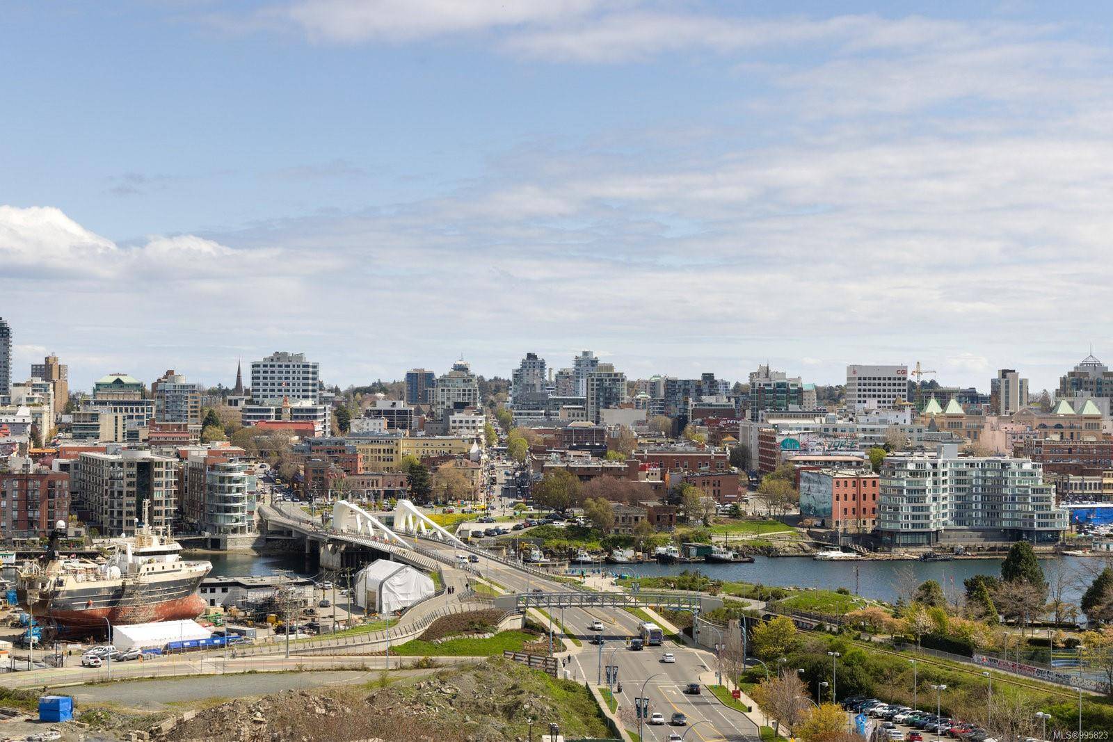 Victoria, BC V9A 0E7,83 Saghalie Rd #1007