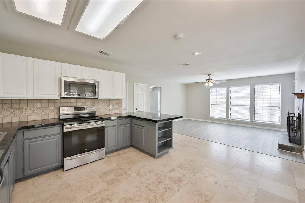 Mansfield, TX 76063,1521 Stratford Drive
