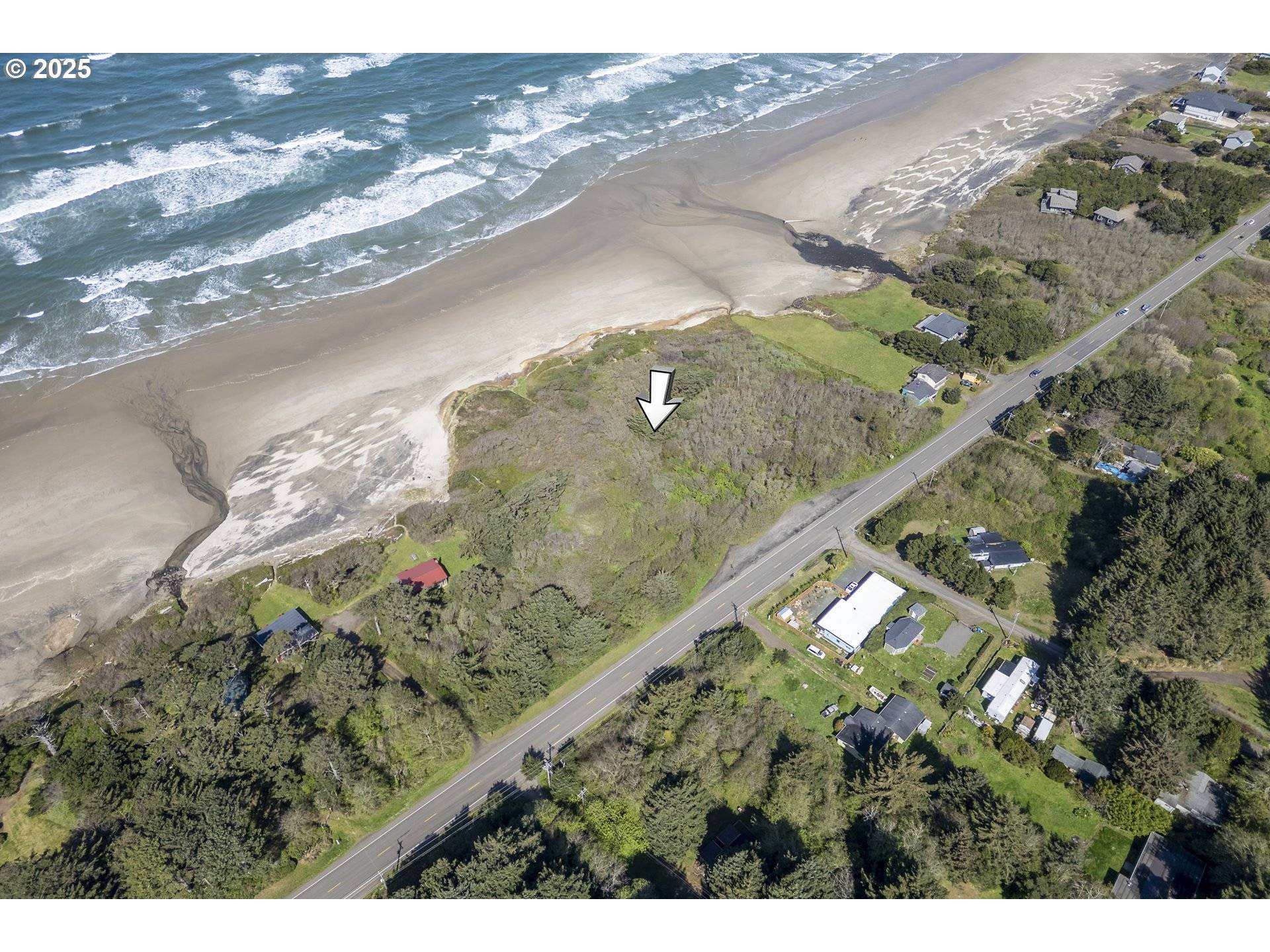 Yachats, OR 97498,4059 N HIGHWAY 101