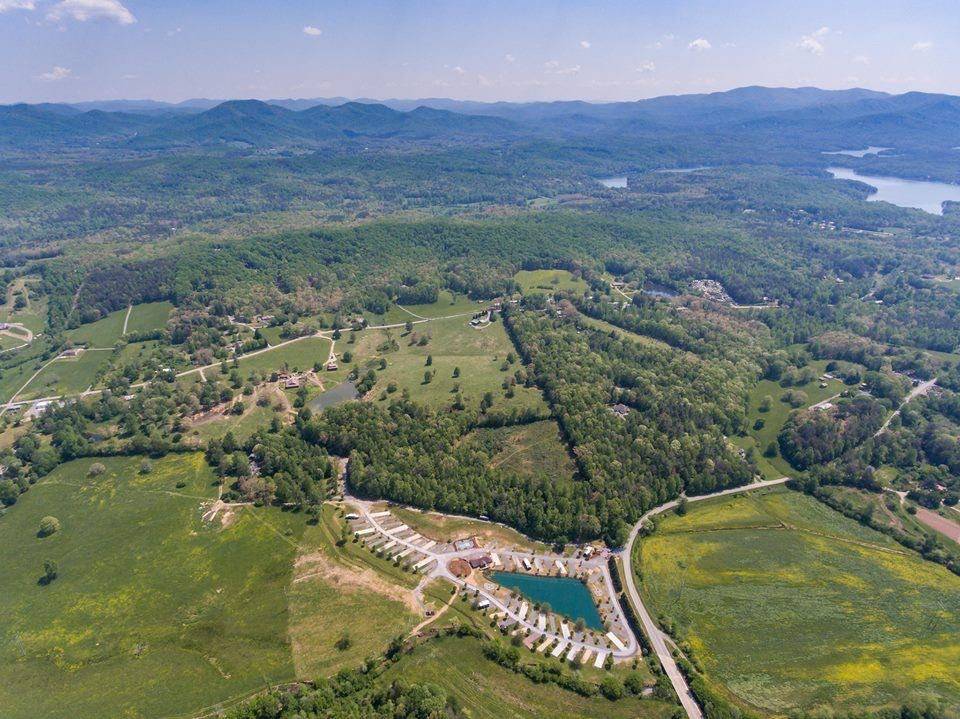 Morganton, GA 30560,8 Mountain Meadows Drive