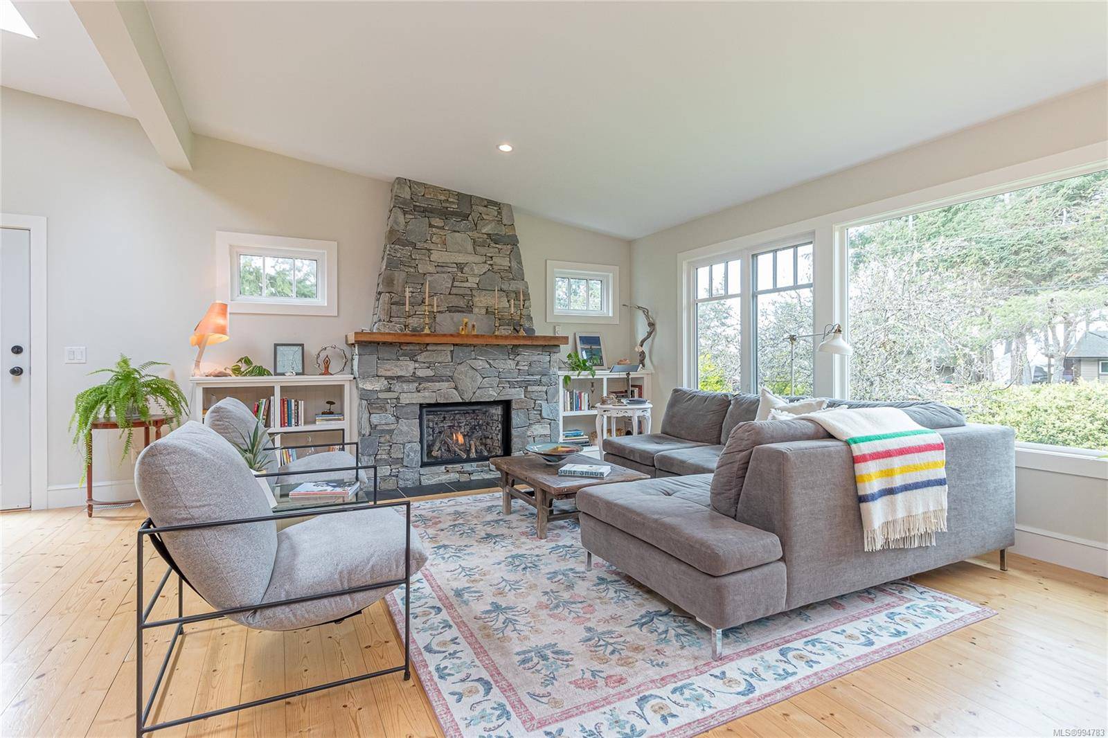Parksville, BC V9P 1R9,936 Shorewood Dr