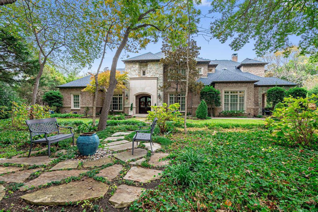 Fairview, TX 75069,410 Oakwood Trail