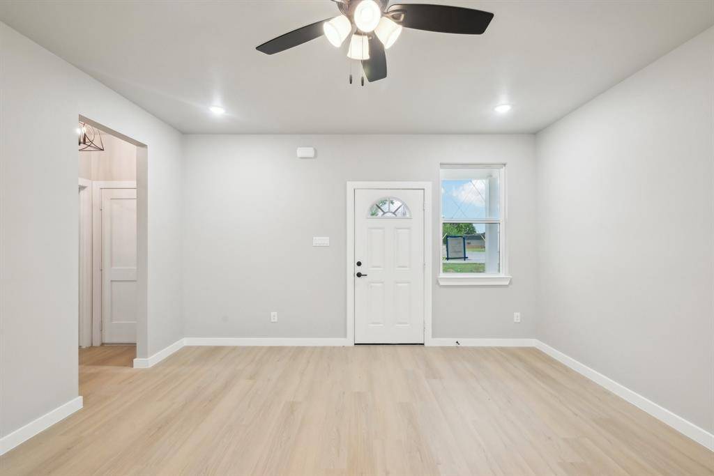 Granbury, TX 76048,3829 Lands End Court