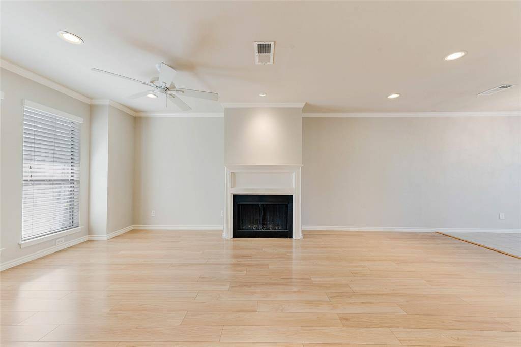 Dallas, TX 75208,630 W Canty Street #A5