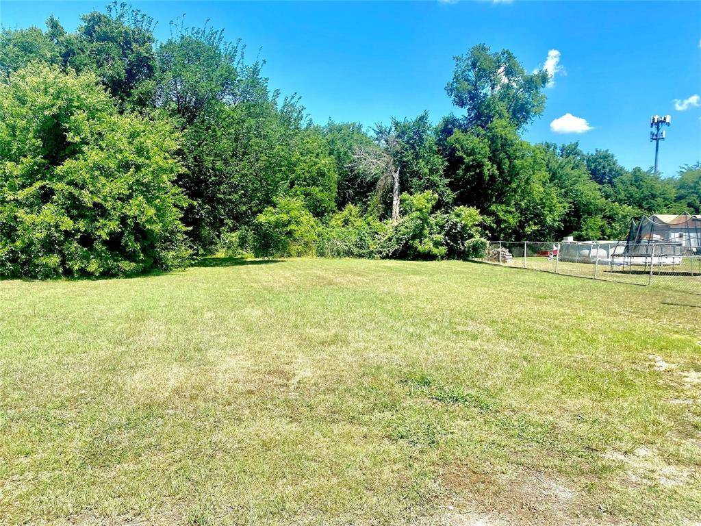 Burleson, TX 76028,333 N Field Street