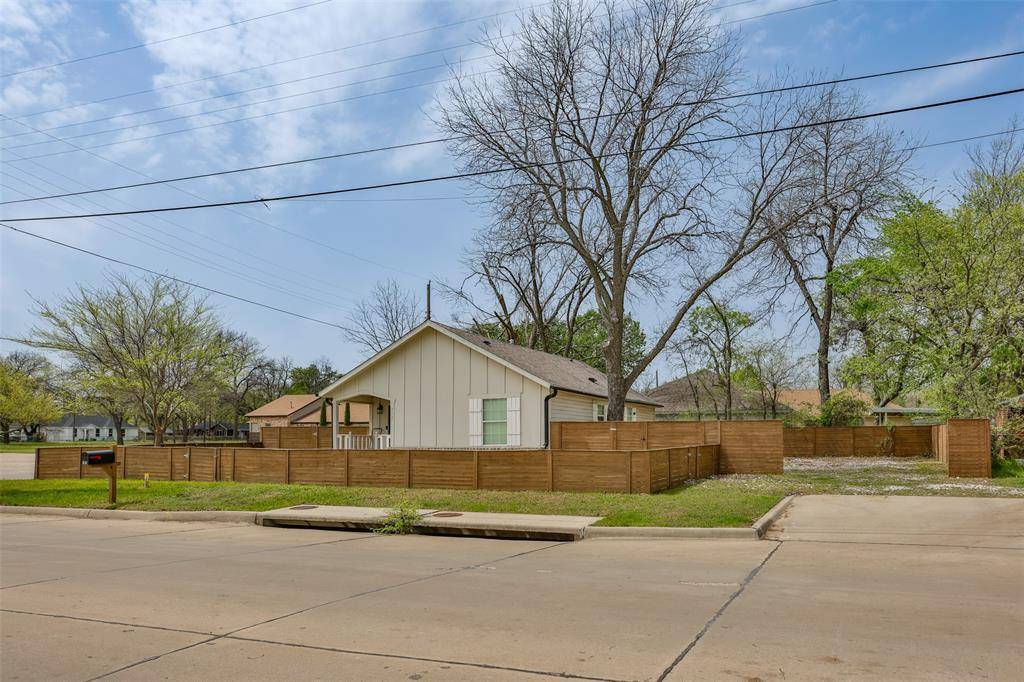 Gainesville, TX 76240,313 Fair Avenue