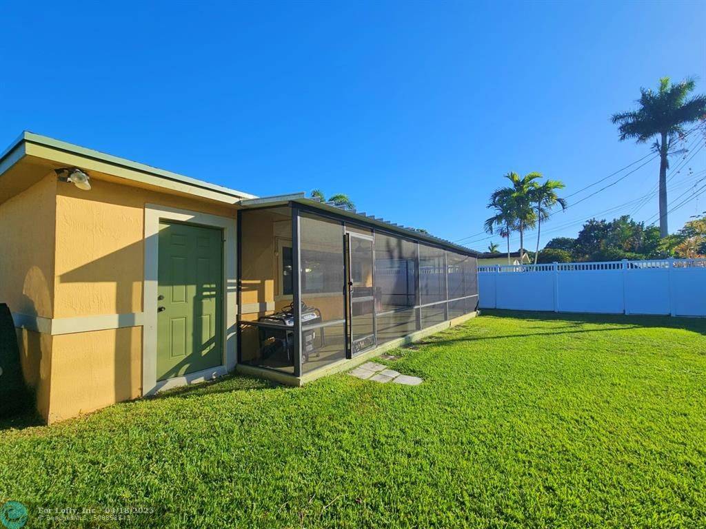 Cooper City, FL 33328,9420 SW 52nd Pl