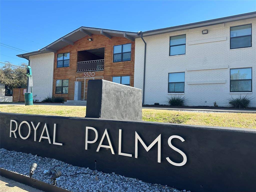 Dallas, TX 75214,5520 Gaston Avenue #203