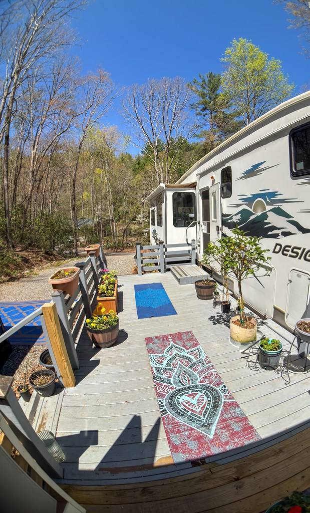 Hiawassee, GA 30546,1326 Ruby Lake Drive