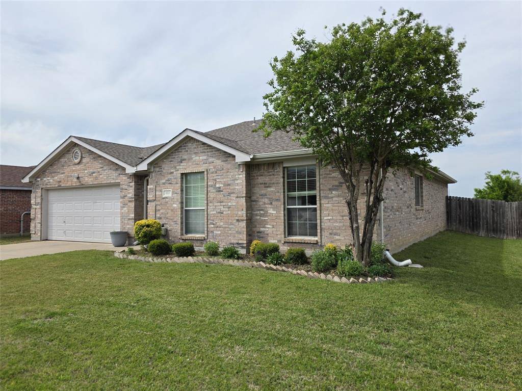 Burleson, TX 76028,423 Murphy Road