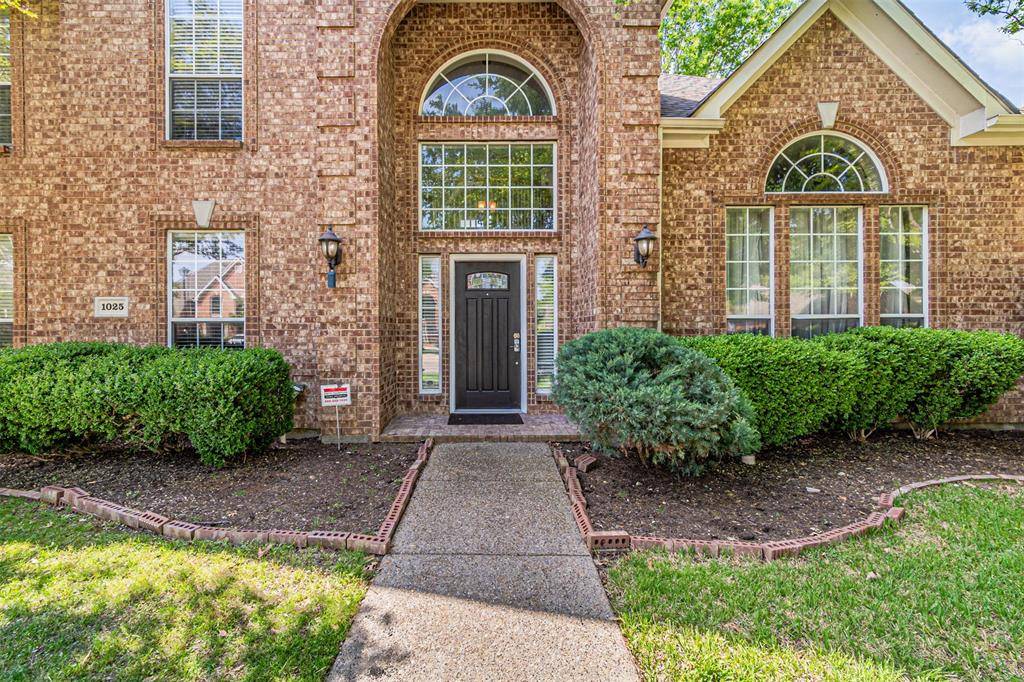 Coppell, TX 75019,1025 Basilwood Drive