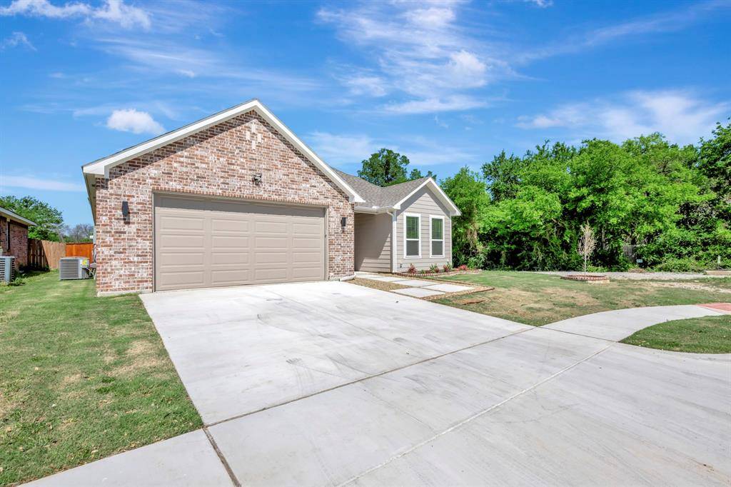 Fort Worth, TX 76262,14065 Lost Spurs Road