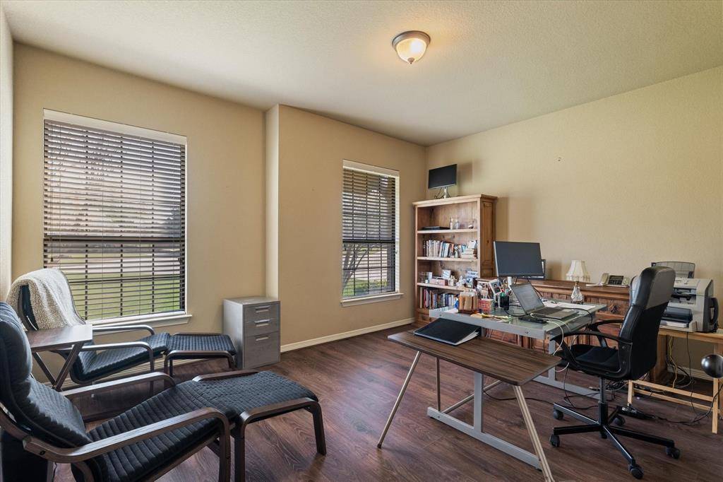 Ovilla, TX 75154,319 Fountain Creek Court